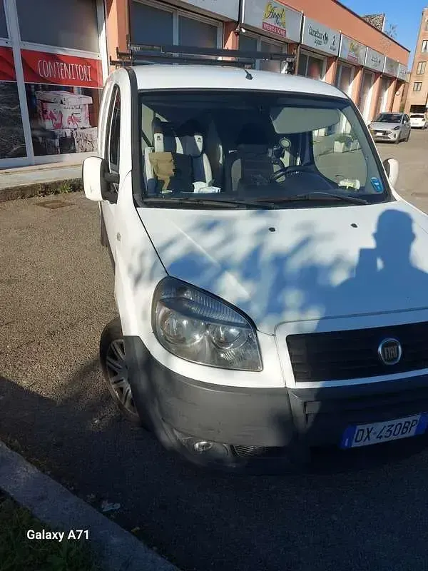 Usata Fiat Doblò Active 116 CV (85 kW) 2009 Monovolume