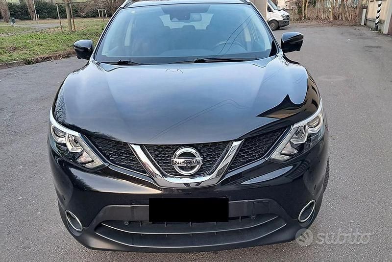 Usata Nissan Qashqai Tekna 116 CV (85 kW) 2017 SUV