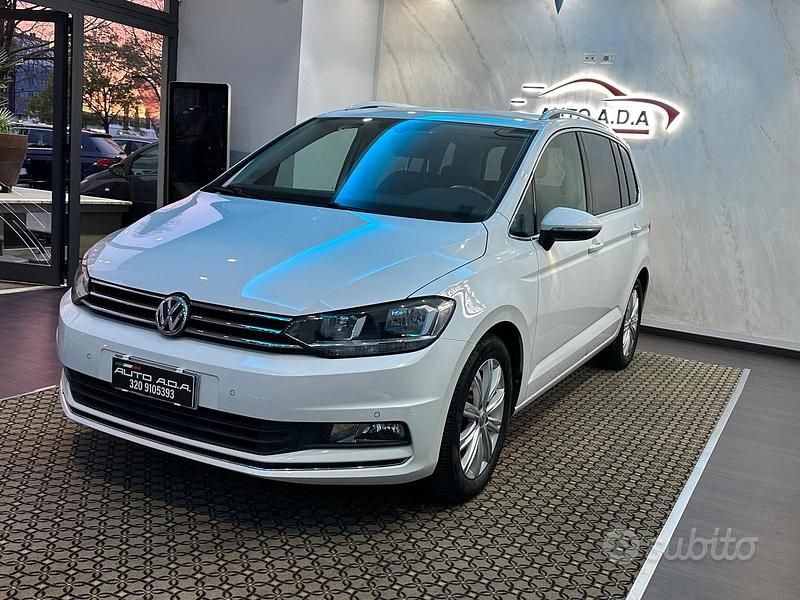 Usata VW Touran Executive 116 CV (85 kW) 2016 Bianco Monovolume