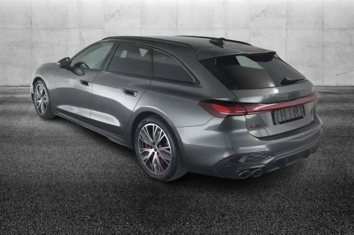 Usata Audi S5 367 CV (269 kW) 2025 Grigio Station wagon