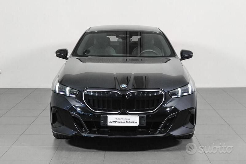 Usata BMW 520 M Sport 197 CV (144 kW) 2025 Nero Berlina