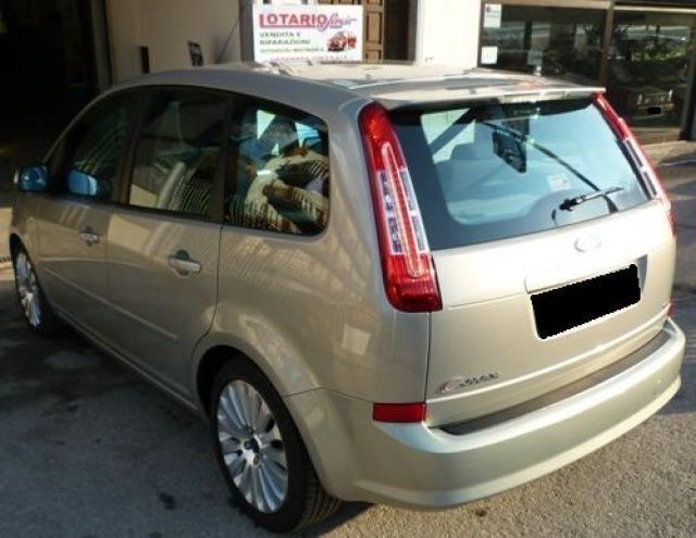Usata Ford C-MAX Titanium 110 CV (80 kW) 2009 Beige Monovolume