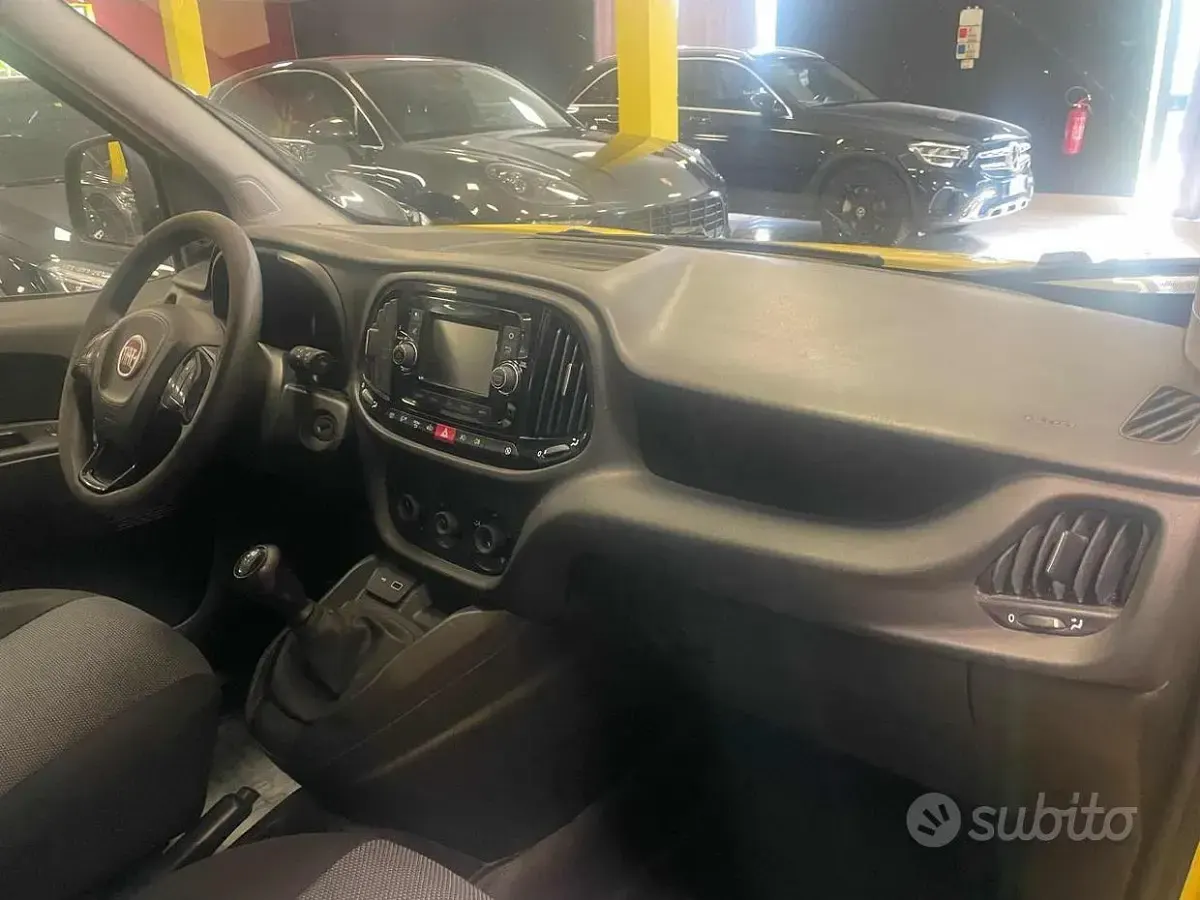 Usata Fiat Doblò S 95 CV (69 kW) 2019 Giallo Monovolume