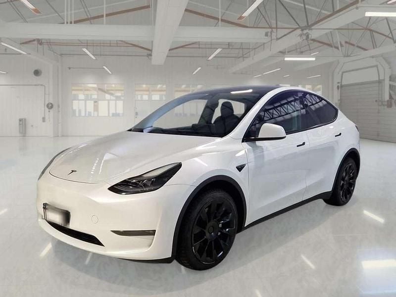 Bianco Usata 2023 Tesla Model Y SUV | 38.500 € (Buon prezzo) - Immagine 1/4