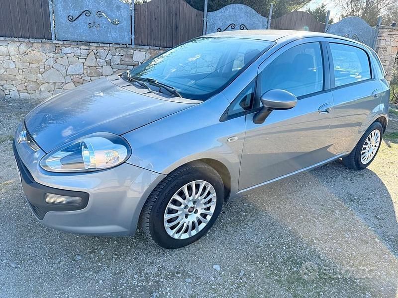 Usata Fiat Punto Evo 75 CV (55 kW) 2011 Grigio Utilitaria