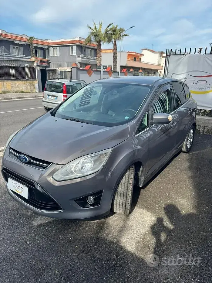 Usata Ford C-MAX Titanium 116 CV (85 kW) 2014 Grigio Monovolume
