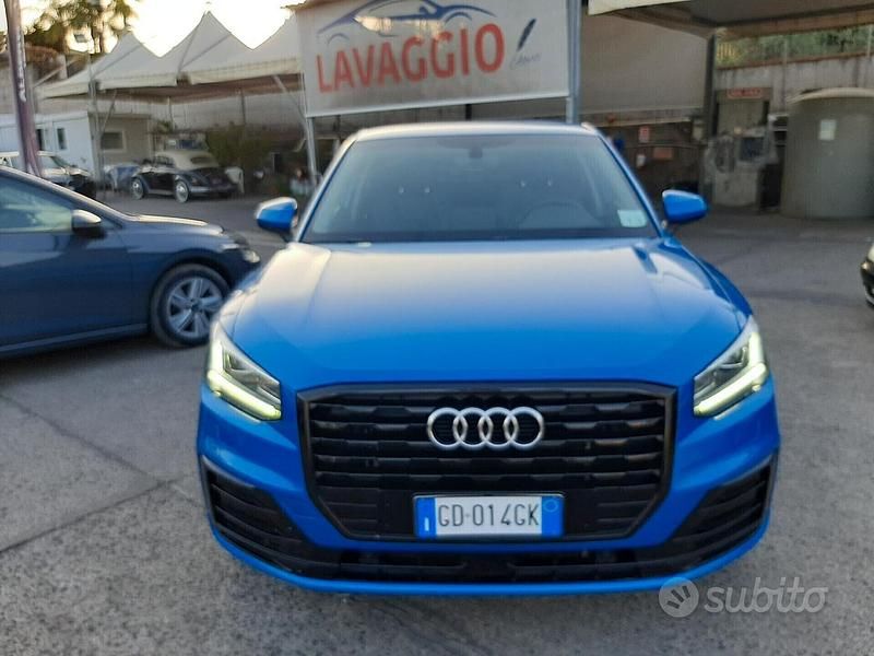 Blu Usata 2017 Audi Q2 S-Line SUV | 15.490 € (Buon prezzo) - Immagine 1/4