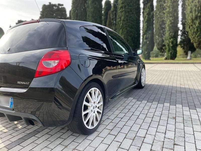 Usata Renault Clio R.S. R.S. 2007 Nero Utilitaria
