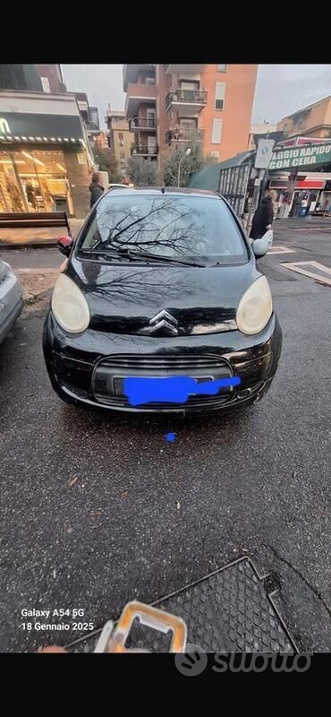 Nero Usata 2011 Citroën C1 Due volumi | 2500 € (Ottimo prezzo) - Immagine 1/4
