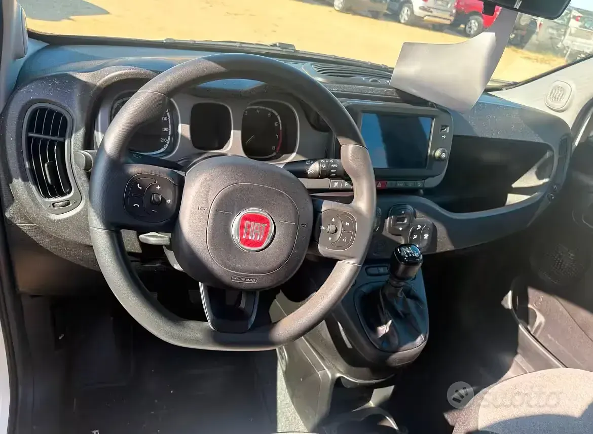 Usata Fiat Panda Cross Cross 69 CV (50 kW) 2022 Bianco Utilitaria