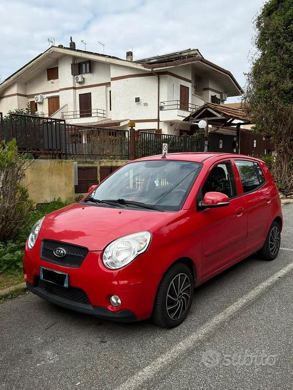 Usata Kia Picanto 2010 Rosso Utilitaria