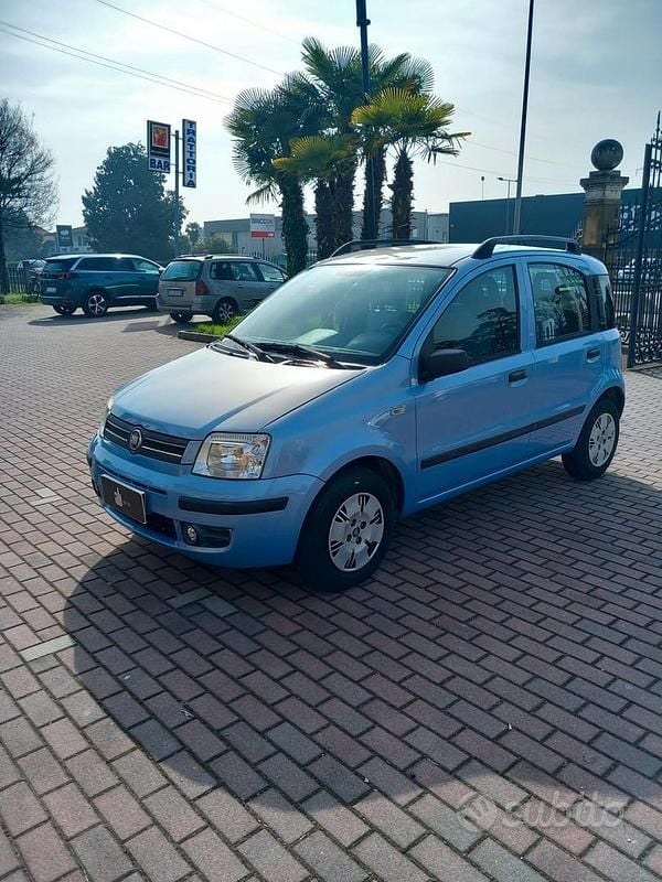 Usata Fiat Panda Dynamic 60 CV (44 kW) 2007 Blu/azzurro Utilitaria