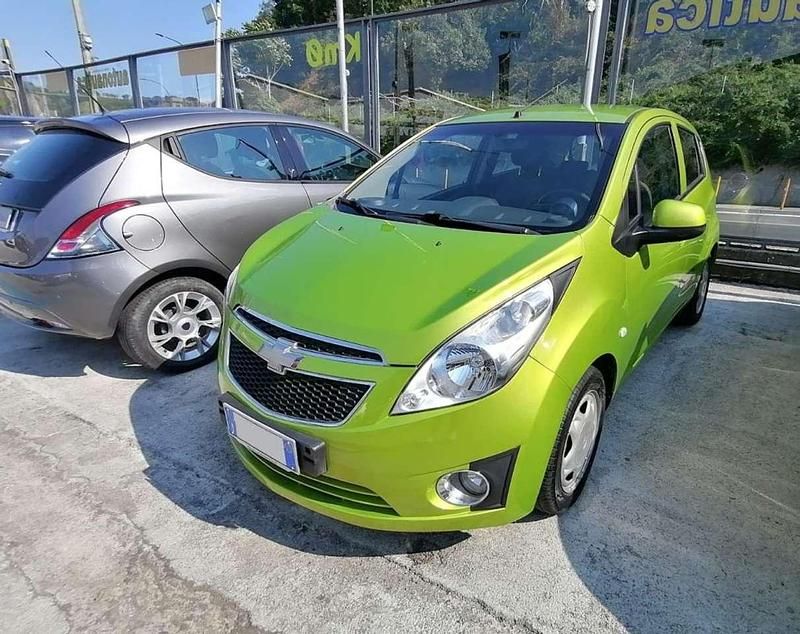 Verde Usata 2012 Chevrolet Spark LS Utilitaria | 4500 € (Buon prezzo) - Immagine 1/4