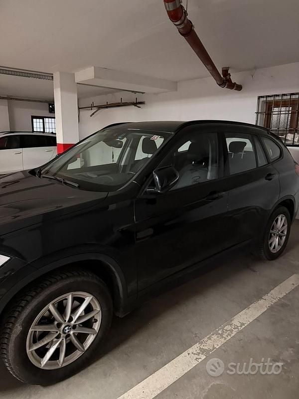 Usata BMW X1 Advantage 150 CV (110 kW) 2019 Nero SUV