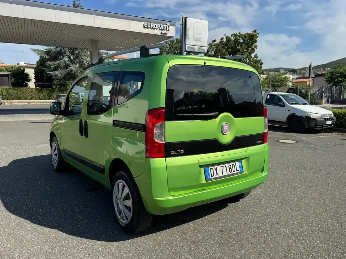 Usata Fiat Qubo Trekking 75 CV (55 kW) 2010 Verde Monovolume
