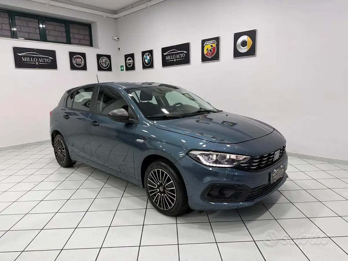 Usata Fiat Tipo S 131 CV (96 kW) 2024 Bluazzurro Berlina