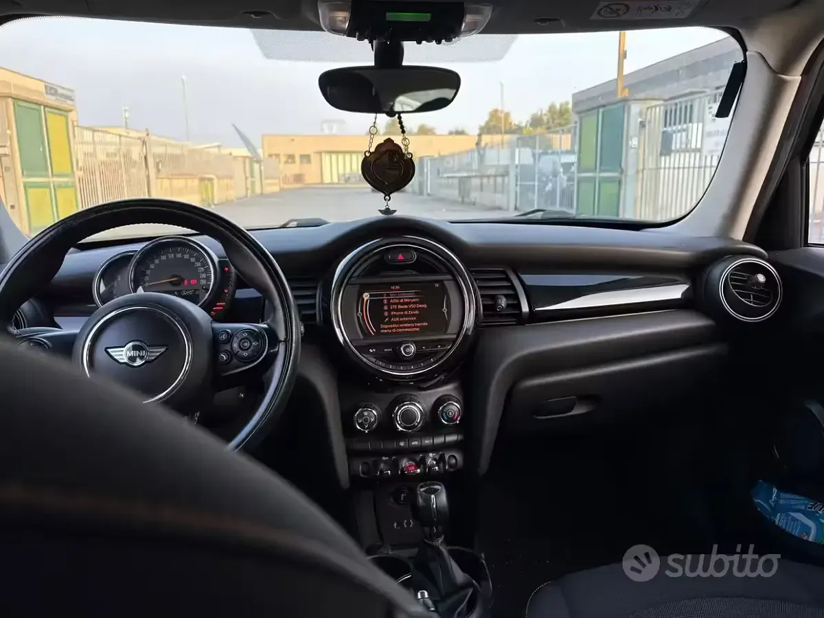 Usata Mini One D 95 CV (69 kW) 2015 Verde Utilitaria