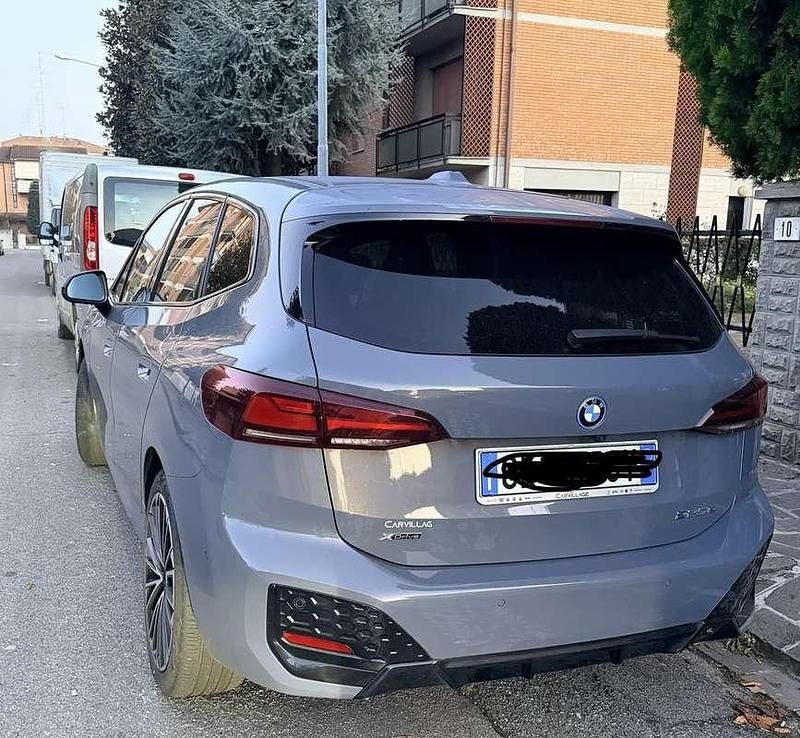 Usata BMW 225 Active Tourer Luxury Line 136 CV (100 kW) 2022 Monovolume