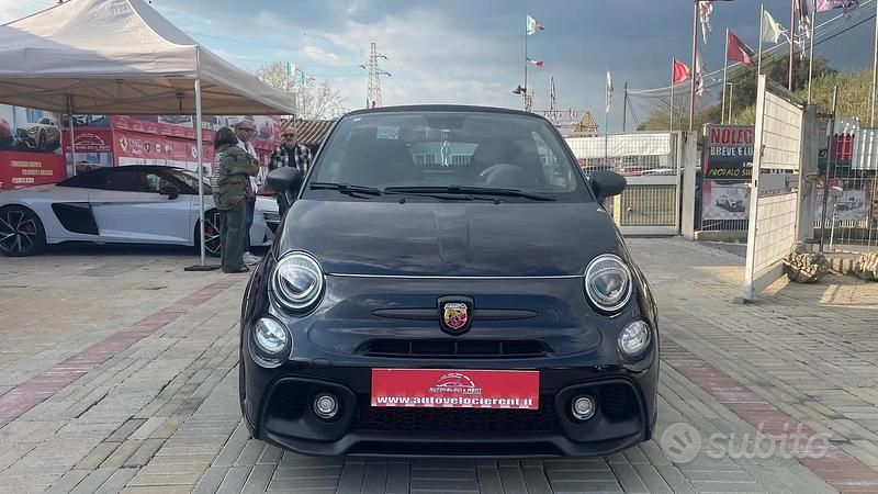 Usata Abarth 595C Competizione 180 CV (132 kW) 2021 Nero Cabrio