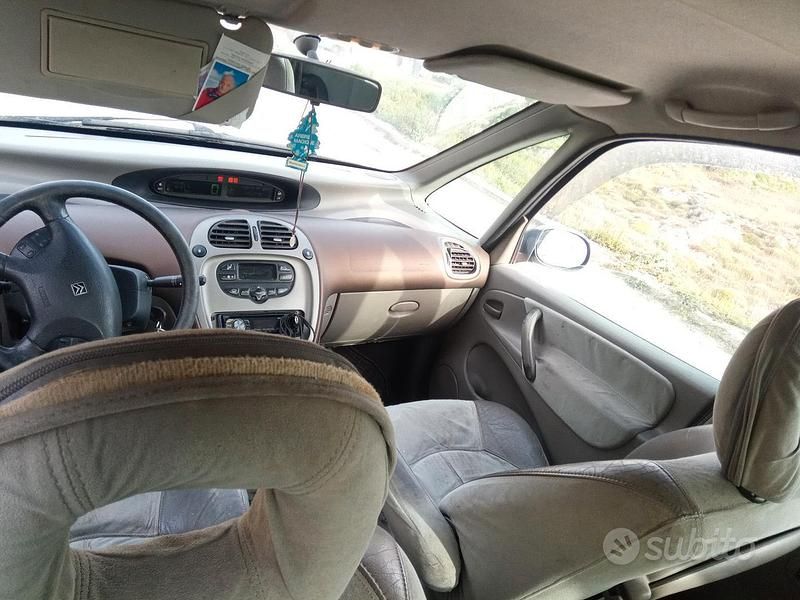Usata Citroën Xsara 90 CV (66 kW) 2001 Grigio Monovolume