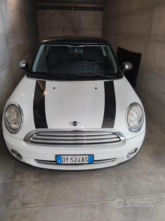 Usata Mini Cooper 120 CV (88 kW) 2009 Utilitaria