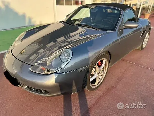Second-hand Porsche Boxster 252 CP (185 kW) 2002 Gri Cabrio