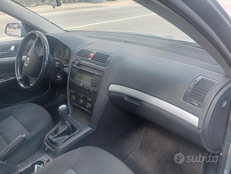 Usata Skoda Octavia 2008 Blu Station wagon