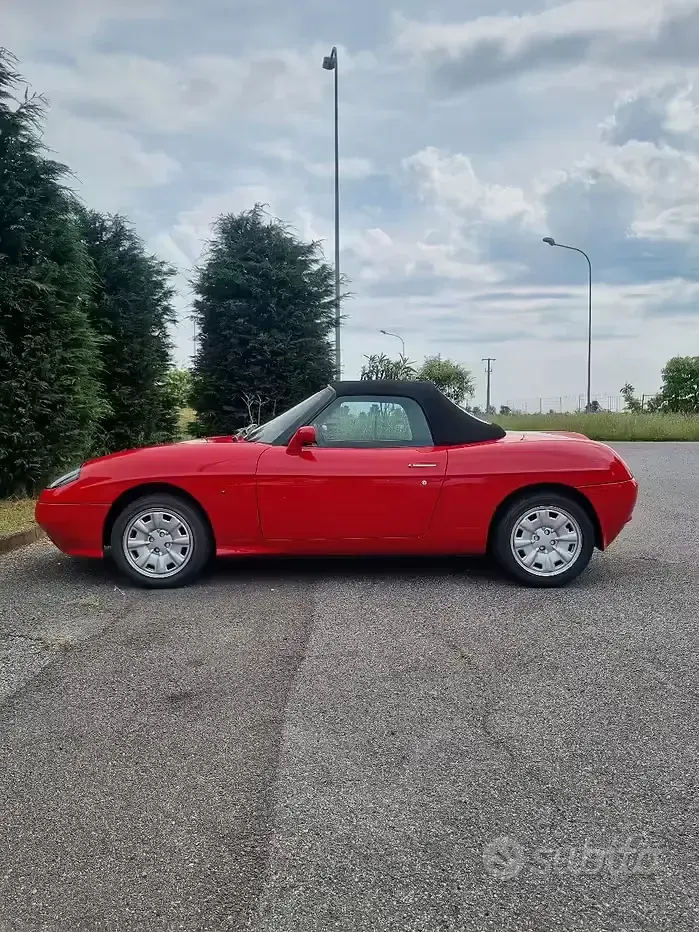 Usata Fiat Barchetta 131 CV (96 kW) 1998 Rosso Cabrio