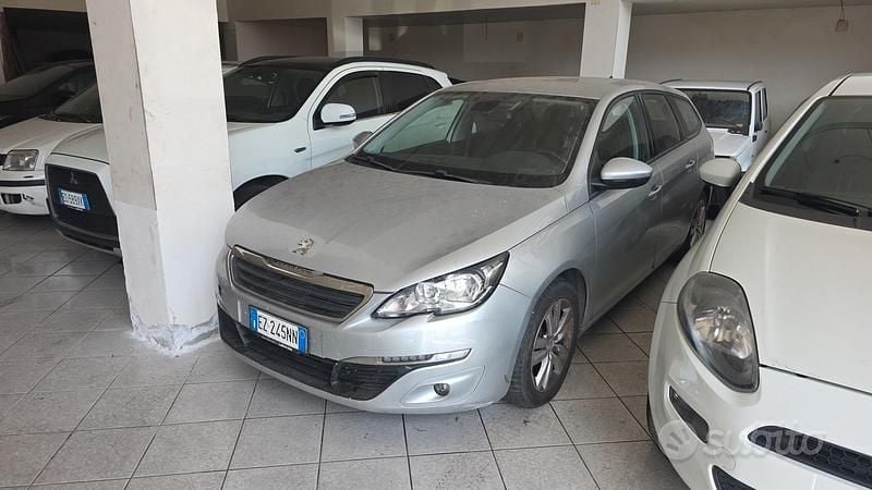 Usata Peugeot 308 SW 2015 Grigio Station wagon