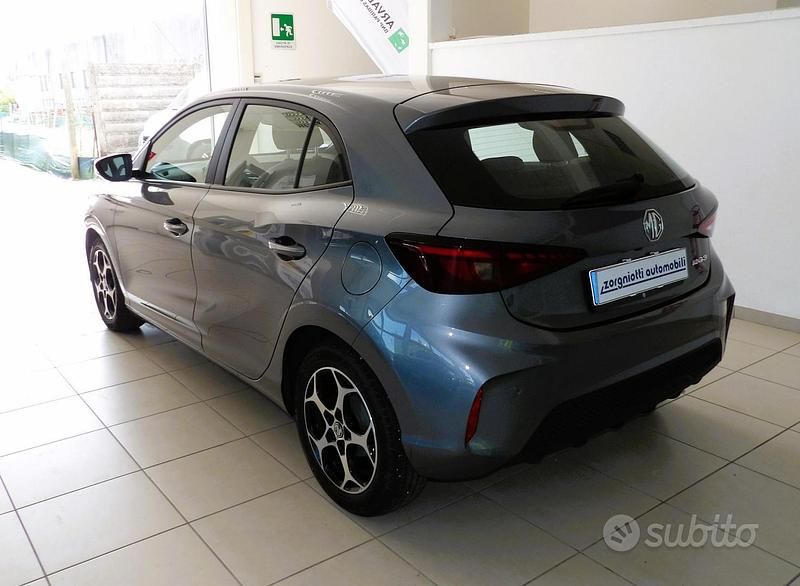 Usata MG MG3 Comfort 116 CV (85 kW) 2025 Grigio Utilitaria