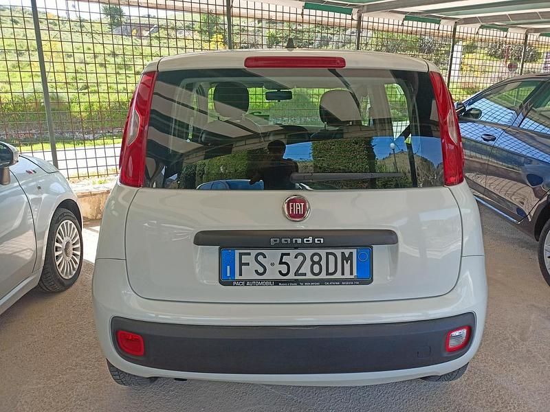 Usata Fiat Panda Easy 95 CV (69 kW) 2018 Bianco Utilitaria