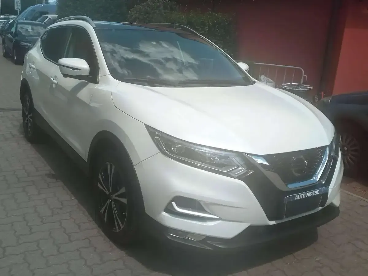 Usata Nissan Qashqai Tekna 140 CV (102 kW) 2019 Bianco SUV