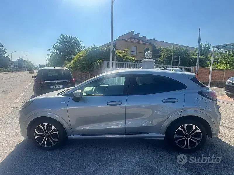 Occasion Ford Puma ST-Line 125 ch (91 kW) 2022 Gris SUV