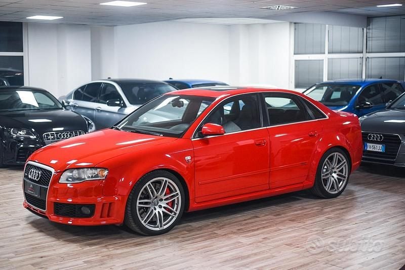 Rosso Usata 2006 Audi RS4 Ambiente Tre volumi | 29.999 € - Immagine 1/4