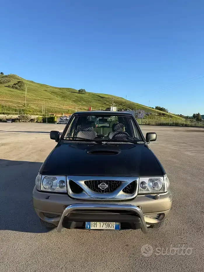 Gebraucht Nissan Terrano 125 PS (91 kW) 2003 Schwarz SUV