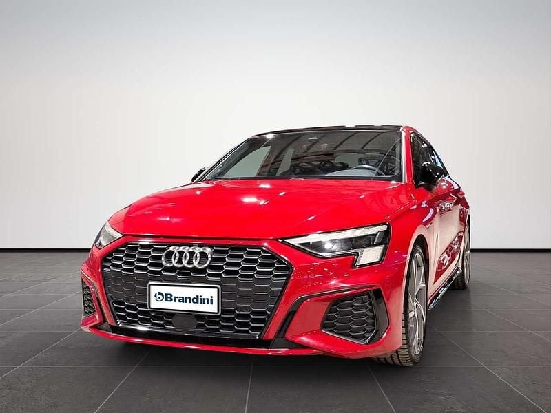 Rosso Usata 2024 Audi A3 S-Line Tre volumi | 26.937 € (Super prezzo) - Immagine 1/4