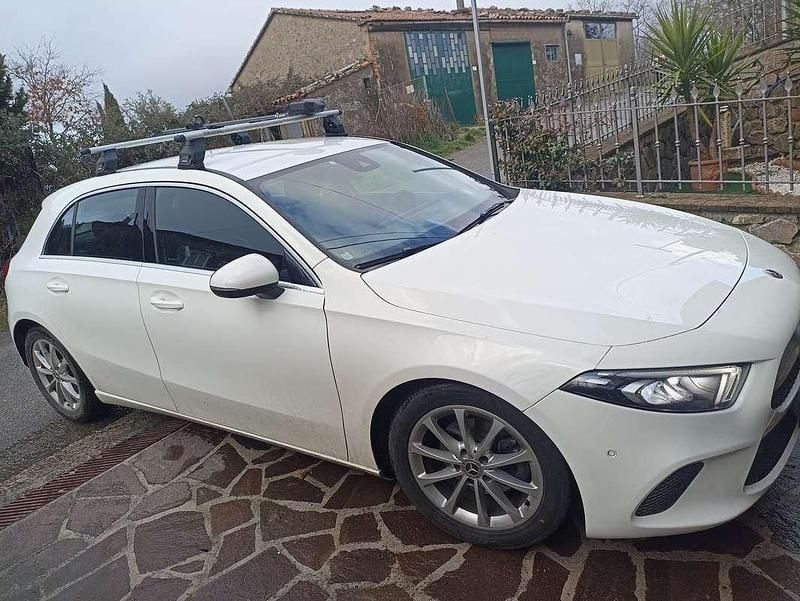 Usata Mercedes A180 116 CV (85 kW) 2019 Bianco Berlina