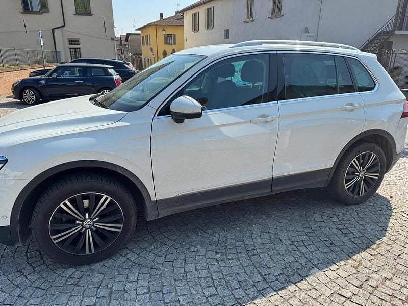Usata VW Tiguan 150 CV (110 kW) 2017 Bianco SUV