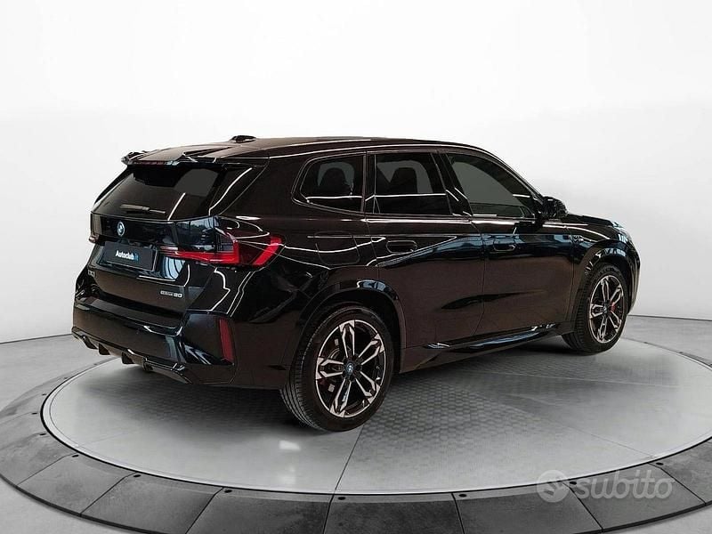 Usata BMW iX1 M Sport 150 kW (204 CV) 2024 Nero SUV