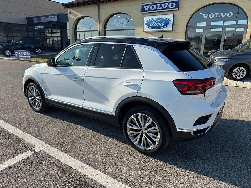 Usata VW T-Roc Advance 150 CV (110 kW) 2019 Pure white SUV