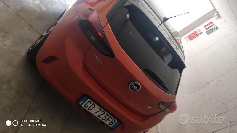 Usata Opel Corsa-e Elegance 100 kW (136 CV) 2020 Arancione Utilitaria