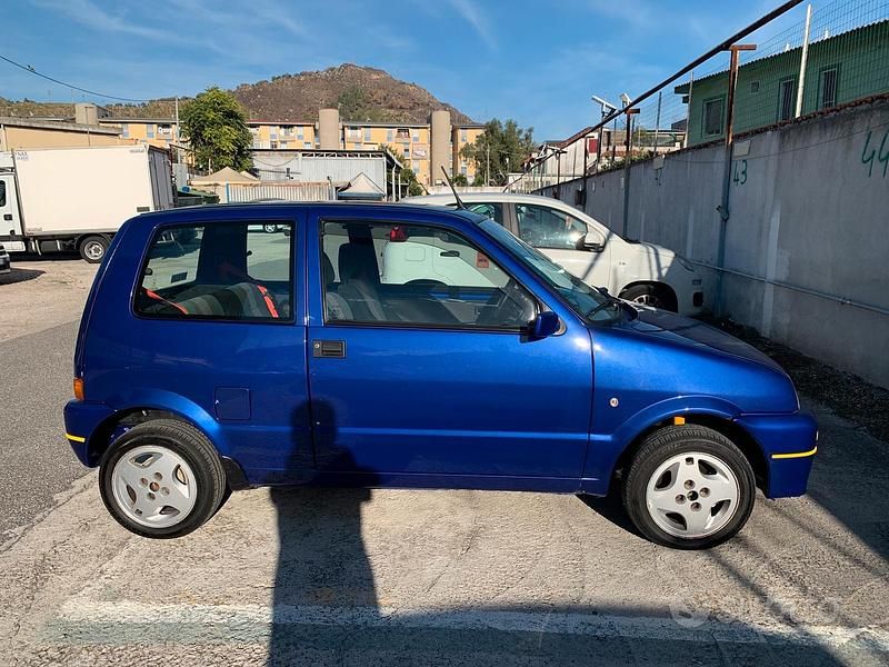 Usata Fiat Cinquecento 54 CV (39 kW) 1997 Blu Utilitaria