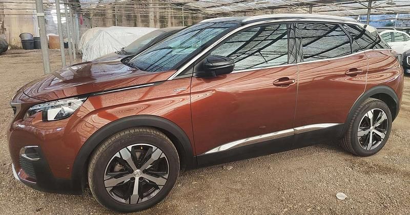 Usata Peugeot 3008 GT-line 120 CV (88 kW) 2017 Bronzo SUV