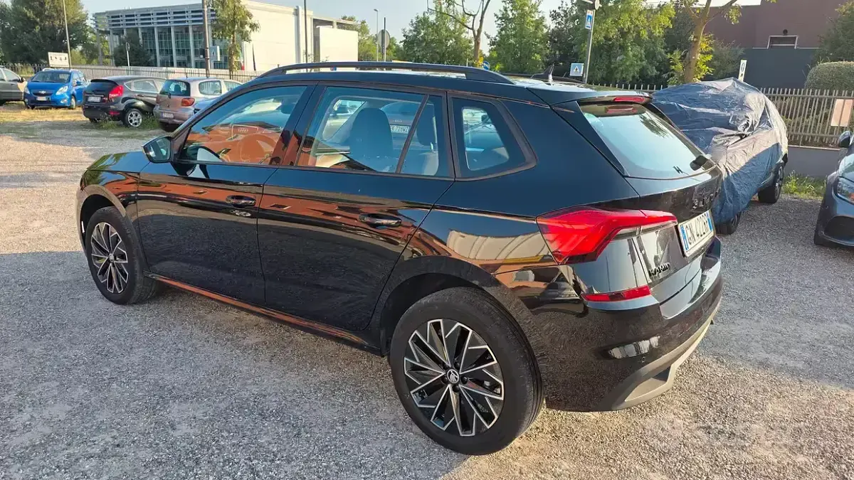 Usata Skoda Kamiq 95 CV (69 kW) 2023 Nero SUV