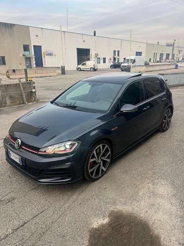 Usata VW Golf VII GTI 245 CV (180 kW) 2019 Grigio Berlina