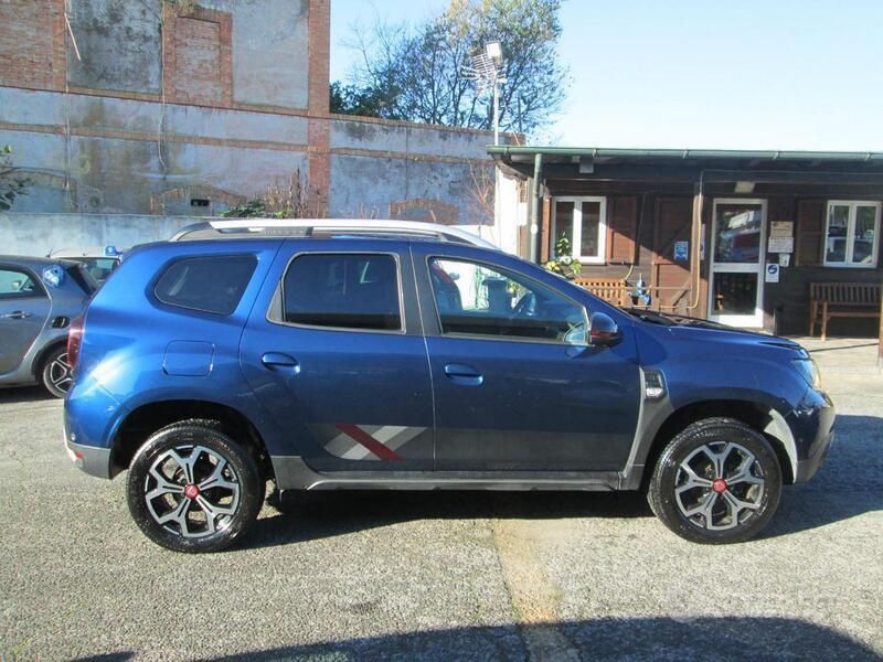 Usata Dacia Duster Prestige 115 CV (84 kW) 2019 Blu metallizzato SUV