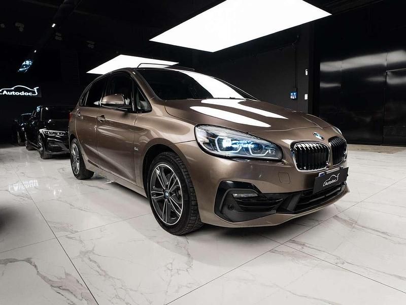 Usata BMW 218 Active Tourer Luxury Line 150 CV (110 kW) 2019 Marrone Monovolume