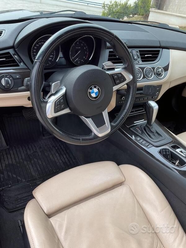 Usata BMW Z4 204 CV (150 kW) 2010 Blu Cabrio
