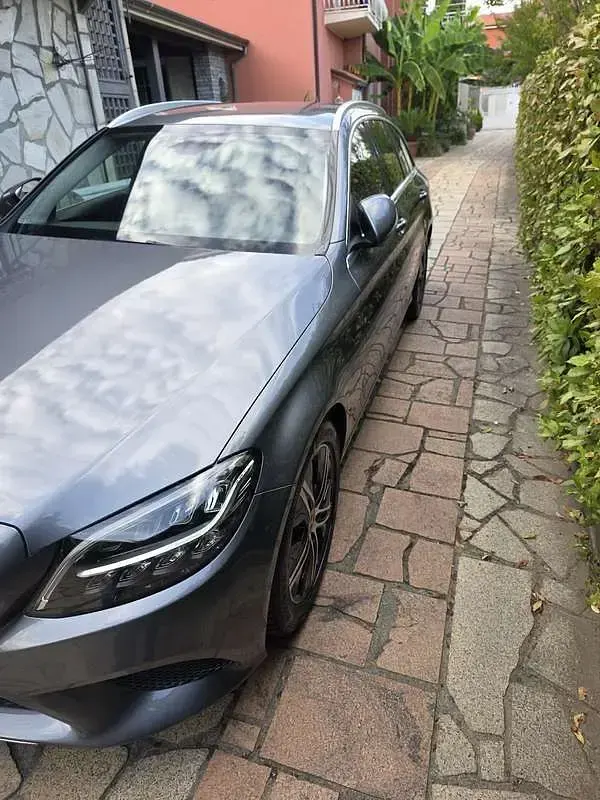 Usata Mercedes C200 Premium 184 CV (135 kW) 2020 Argento Station wagon