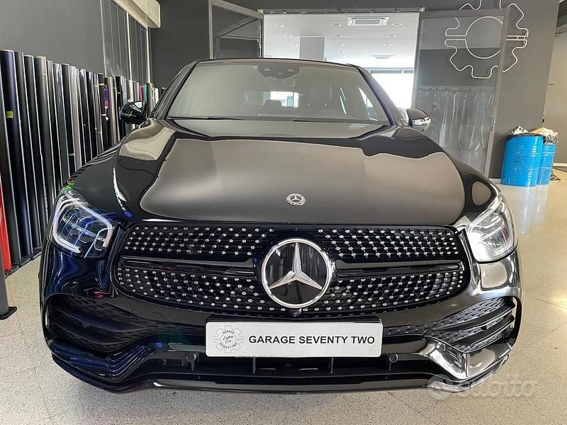 Usata Mercedes GLC300 Premium 245 CV (180 kW) 2019 Nero Coupé
